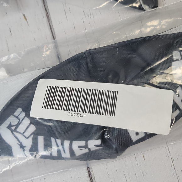 Black Lives Matter Face Covering Mask Organize Resist Speak Up Stand Up BLM 10pc - Picture 6 of 6